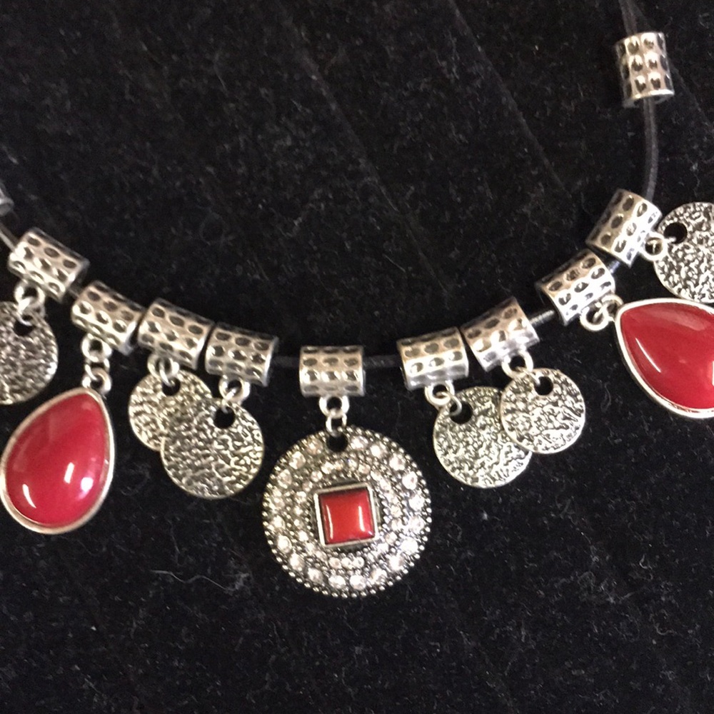 Premier Designs Cayenne Necklace - Picture 3 of 6